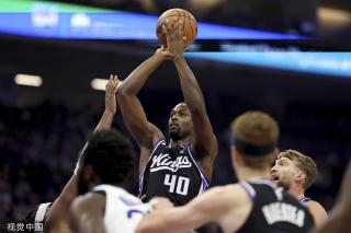 他们之间的 他们之间的