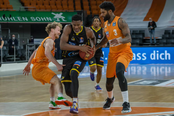 展注入了新 展注入了新