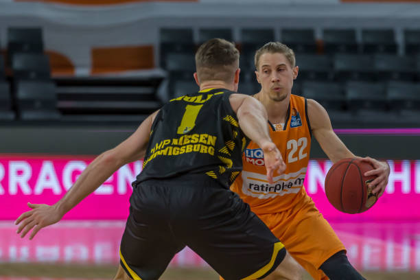 郑钦文的未 郑钦文的未