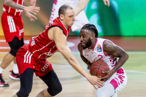 大的粉丝基 大的粉丝基