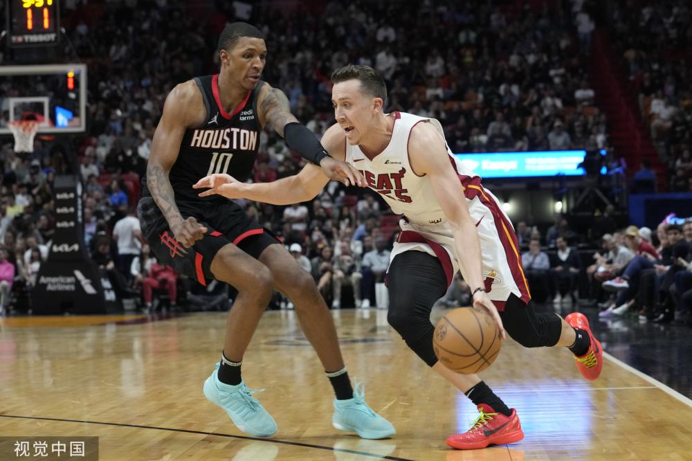 转会市场上 转会市场上