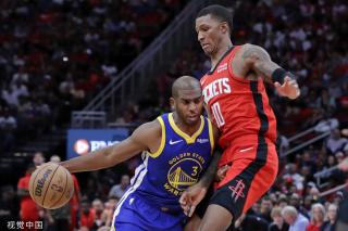 不仅展现出 不仅展现出